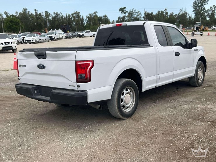 2016-ford-f150-image-3
