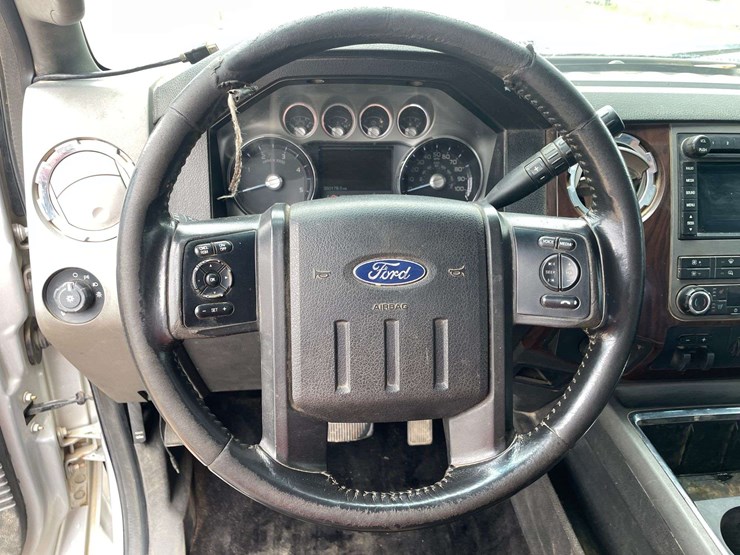 2011-ford-f250-image-12