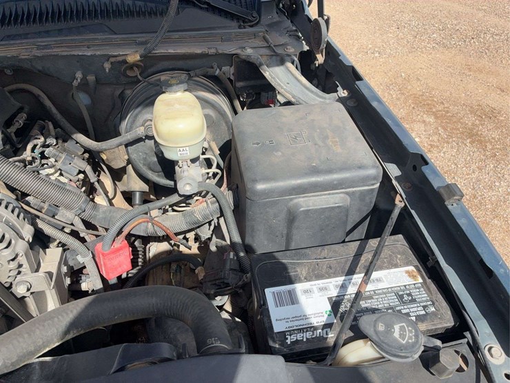 2006-chevrolet-silverado-1500-ls-image-22