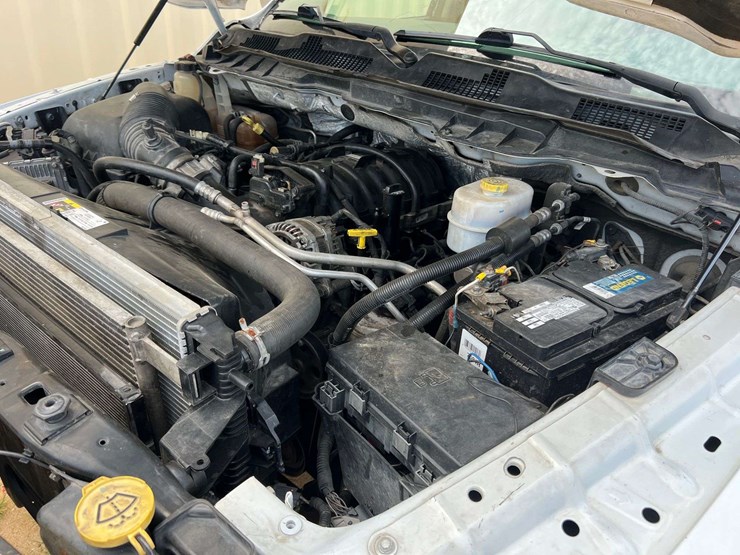 dodge-2500-image-26