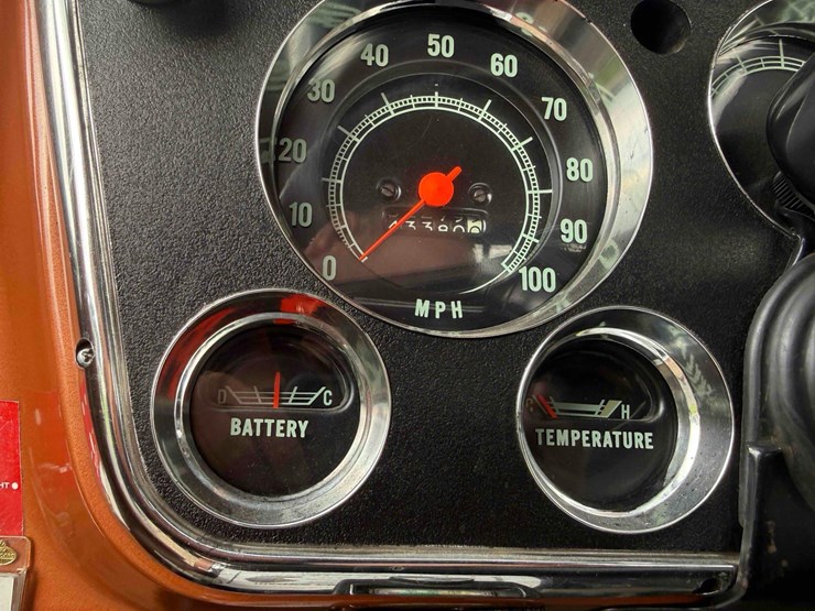 1970-chevrolet-c20-image-31