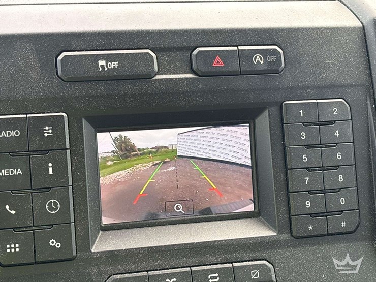 2019-ford-f150-image-25