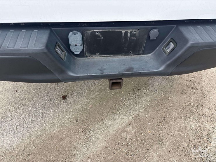 2016-ford-f150-image-11