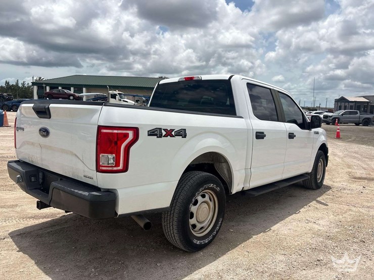 2016-ford-f150-image-3