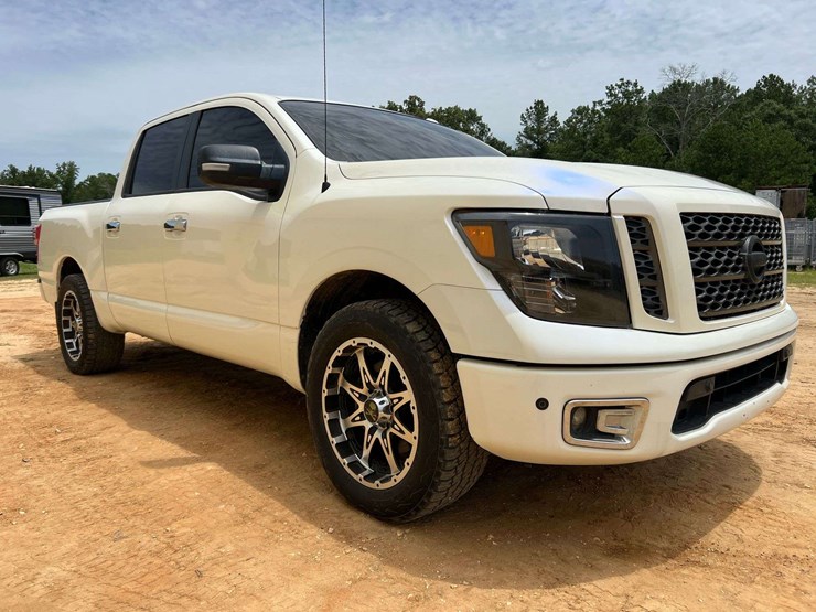 nissan-titan-image-4