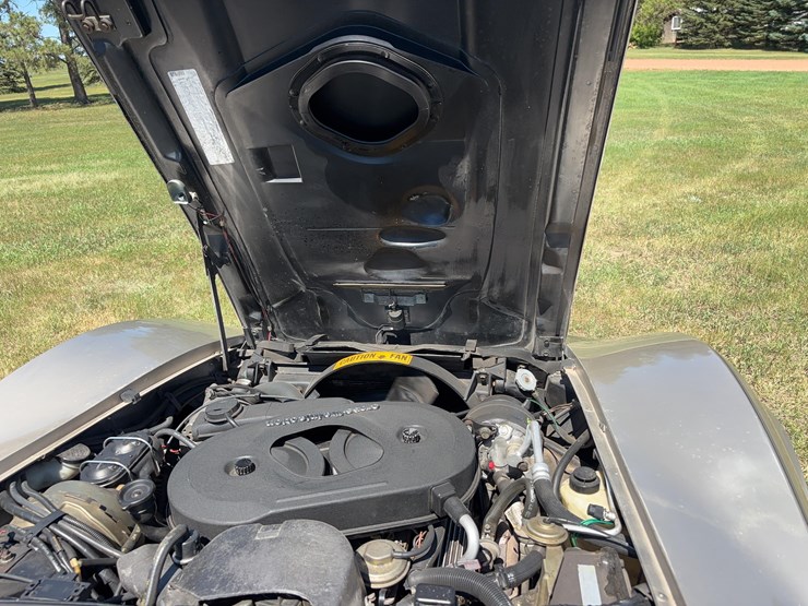 1982-chevrolet-corvette-image-26