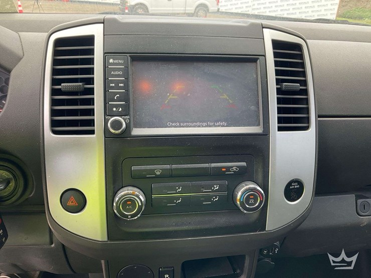 2019-nissan-frontier-image-17