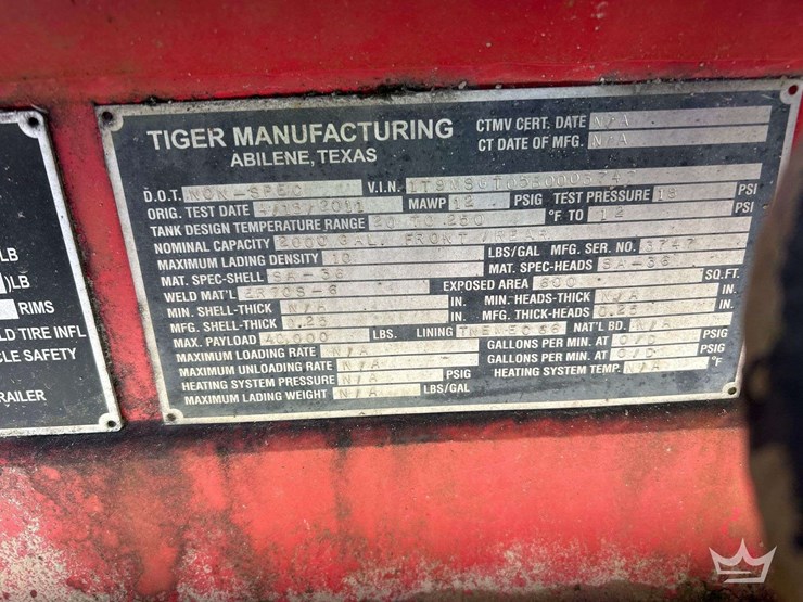 2011-tiger-44ft.-2,000-gallon-t/a-vacuum-tanker-trailer-image-6