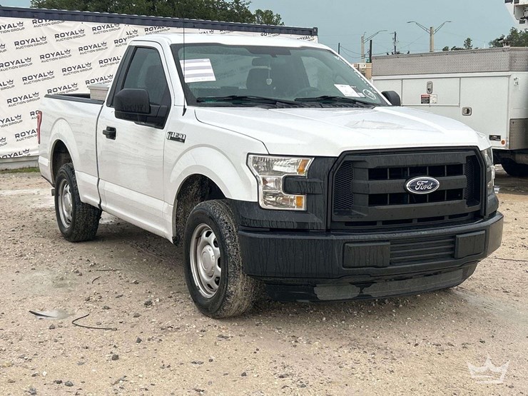 2015-ford-f150-image-4