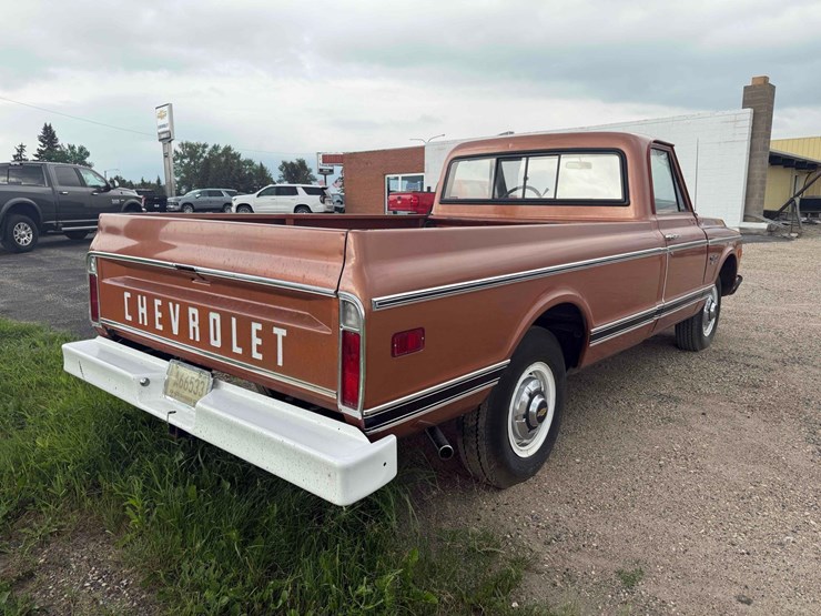 1970-chevrolet-c20-image-25