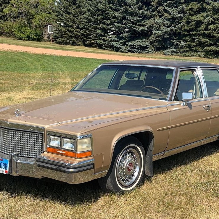 1987 Cadillac Sedan Brougham