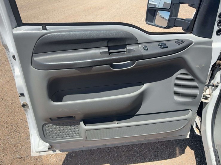 2003-ford-f350-image-53