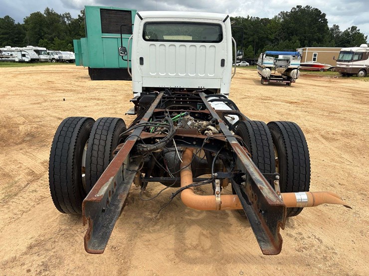 2017-freightliner-s2g-image-9