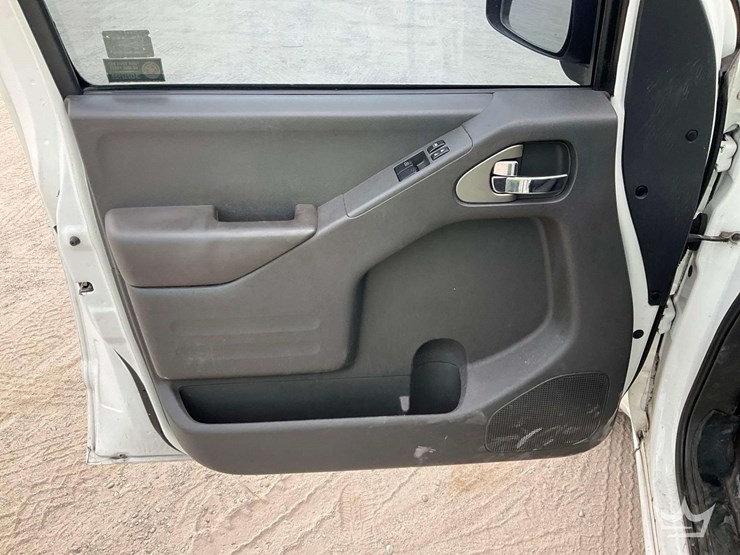 2019-nissan-frontier-image-12