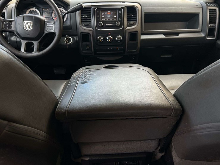 dodge-2500-image-37