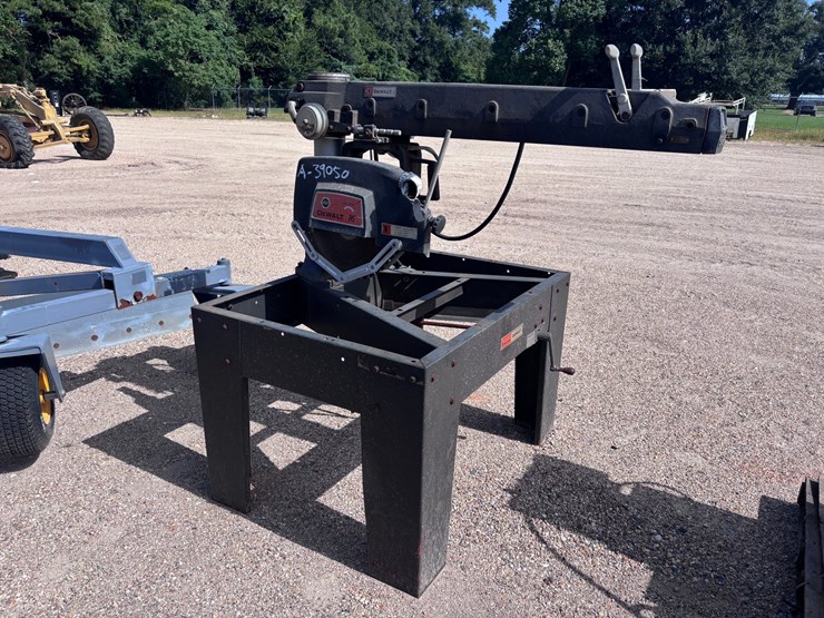 #39050-•-16in-radial-arm-saw-image-1