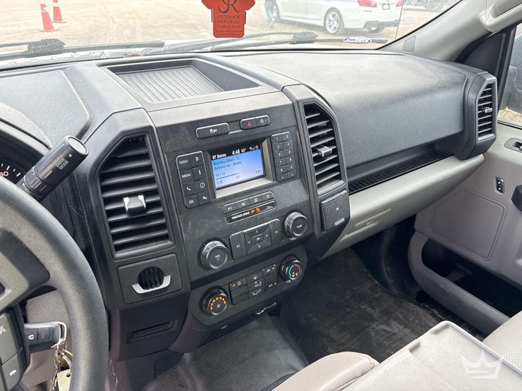 2019-ford-f150-image-15