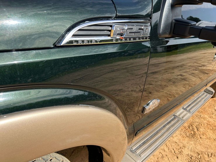 ford-f250-king-ranch-image-12