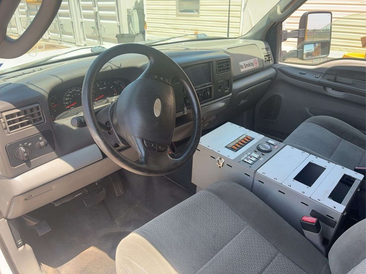 2003-ford-f350-image-55