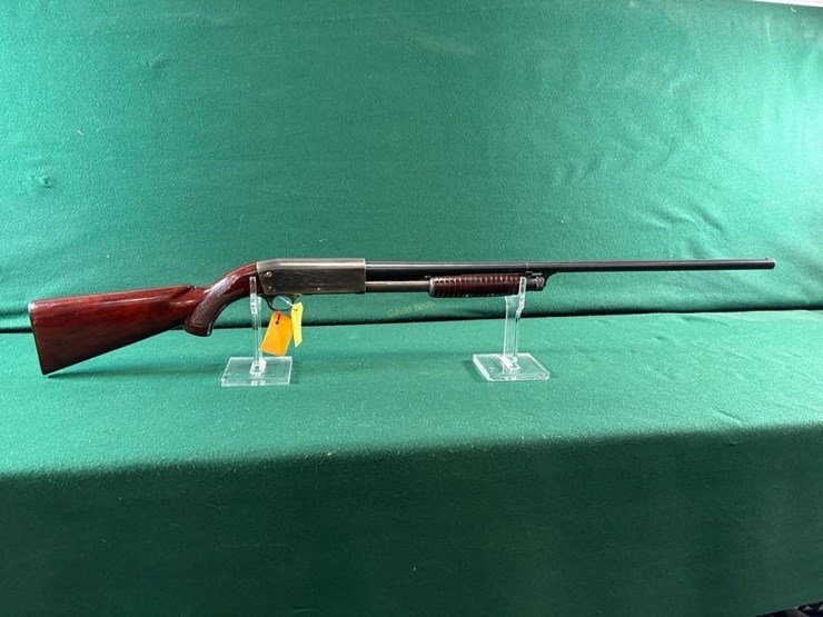 ithaca-mdl.37-featherlight-16ga-shotgun-image-1