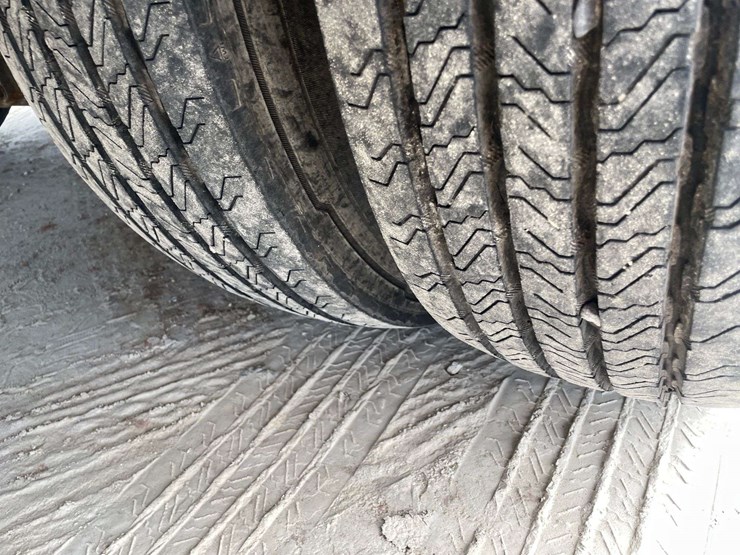 2005-ford-f450-image-19