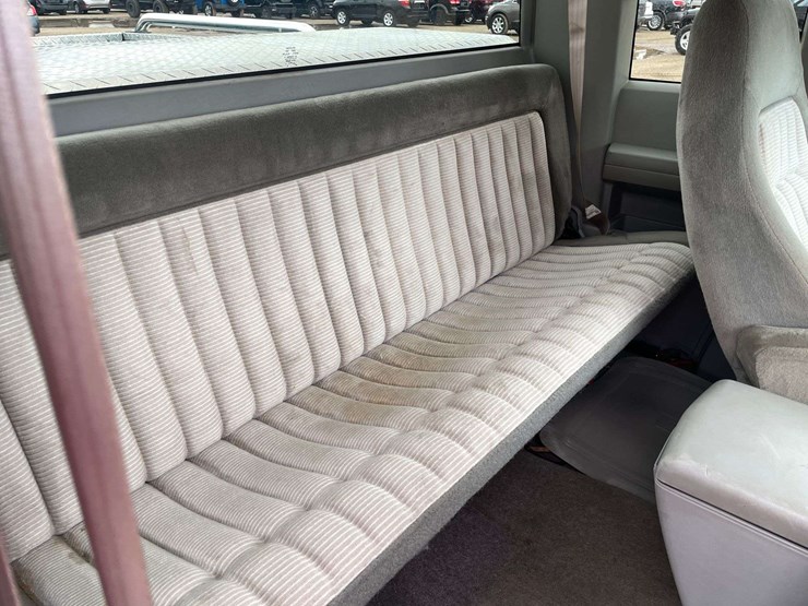 1994-chevrolet-silverado-1500-image-15