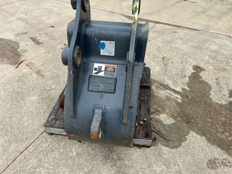 komatsu-pc150-image-7