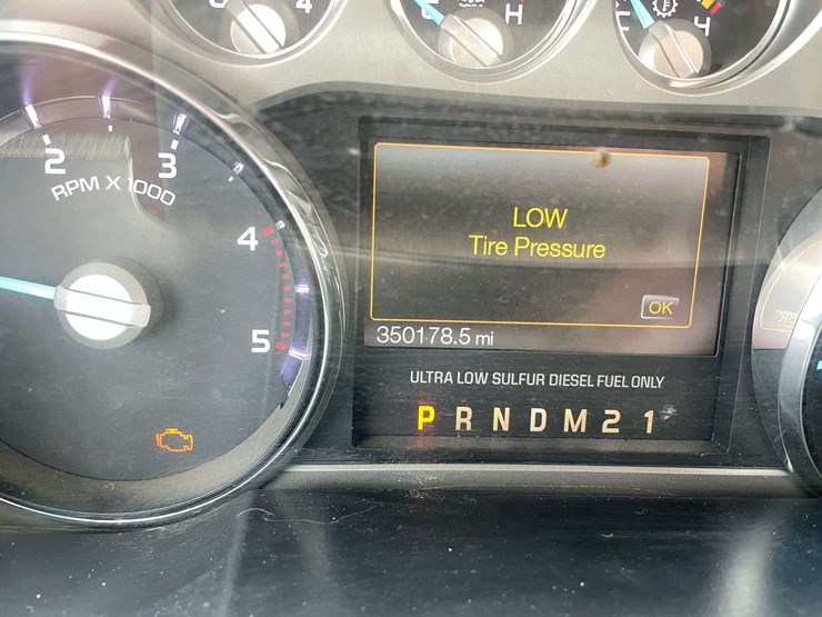 2011-ford-f250-image-26