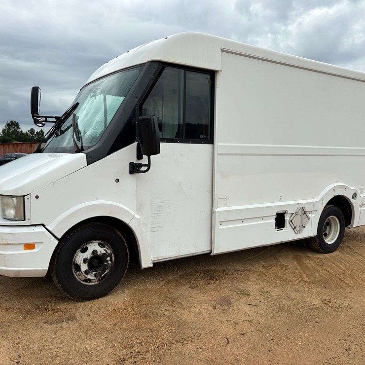 2013 UTILITY Van