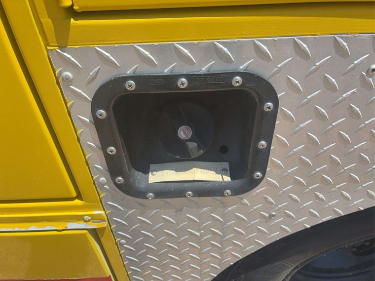 2003-ford-f350-image-41