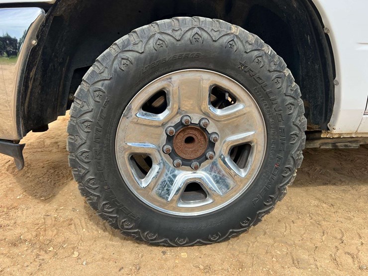 dodge-2500-image-12