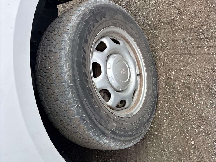 2019-ford-f150-image-23
