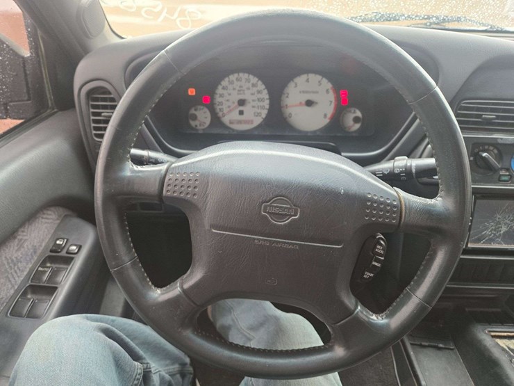 1999-nissan-pathfinder-image-21