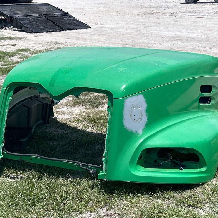 Mack Truck Hood
