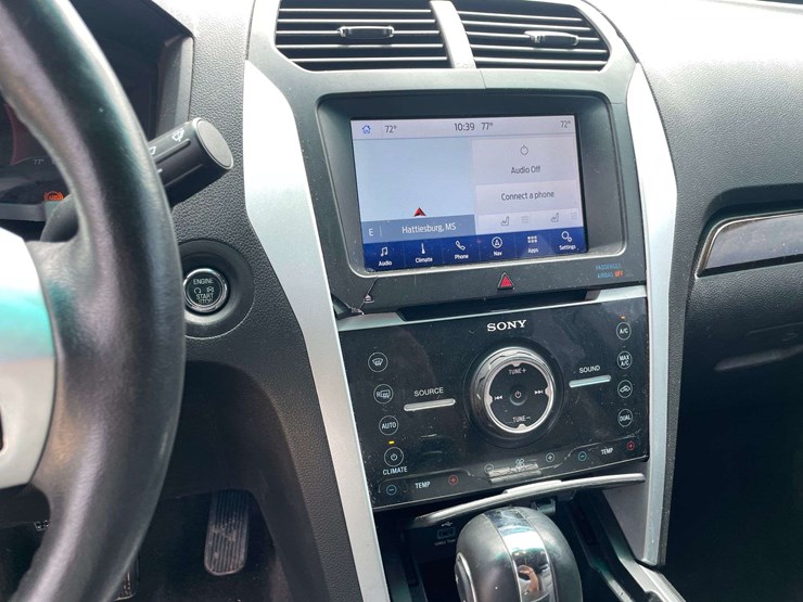 2014-ford-explorer-limited-image-13