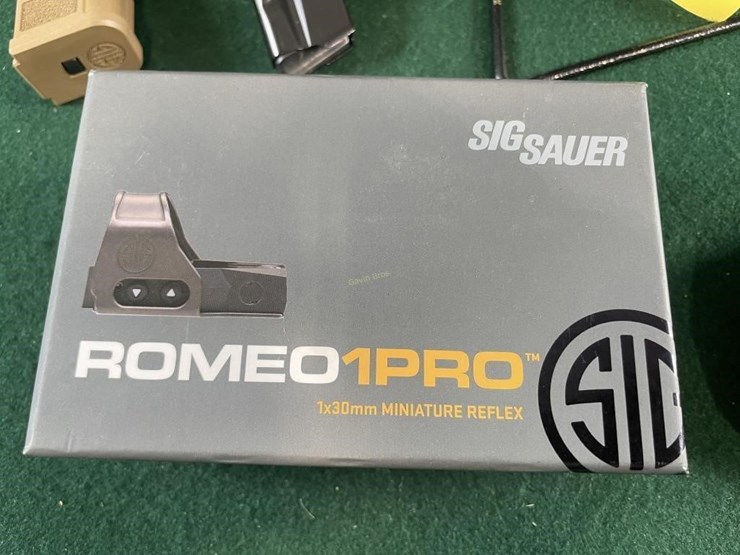 sig-sauer-p320-m18-9mm-pistol-image-12