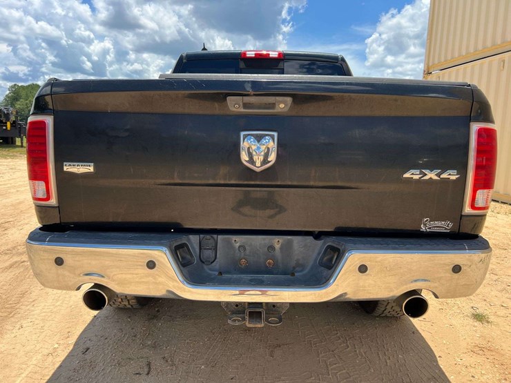 2013-ram-1500-laramie-image-7
