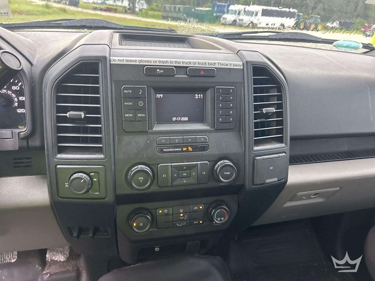 2015-ford-f150-image-12