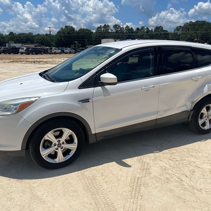 2015 FORD ESCAPE SE