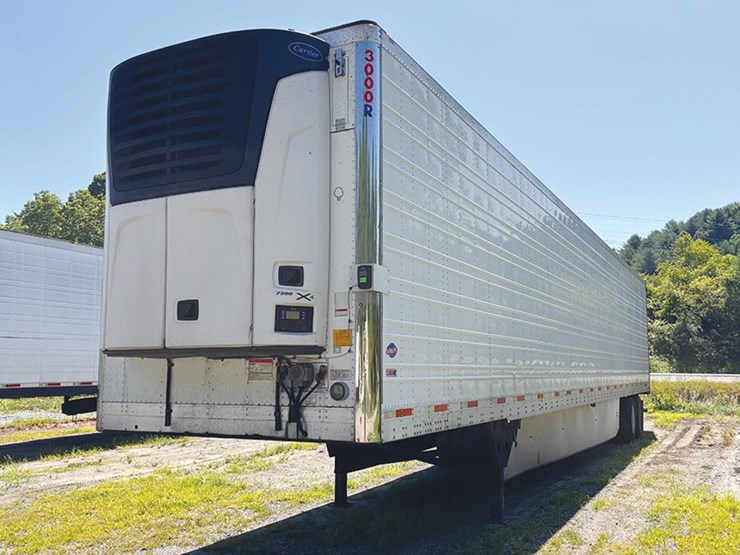 2022-utility-3000r-image-1