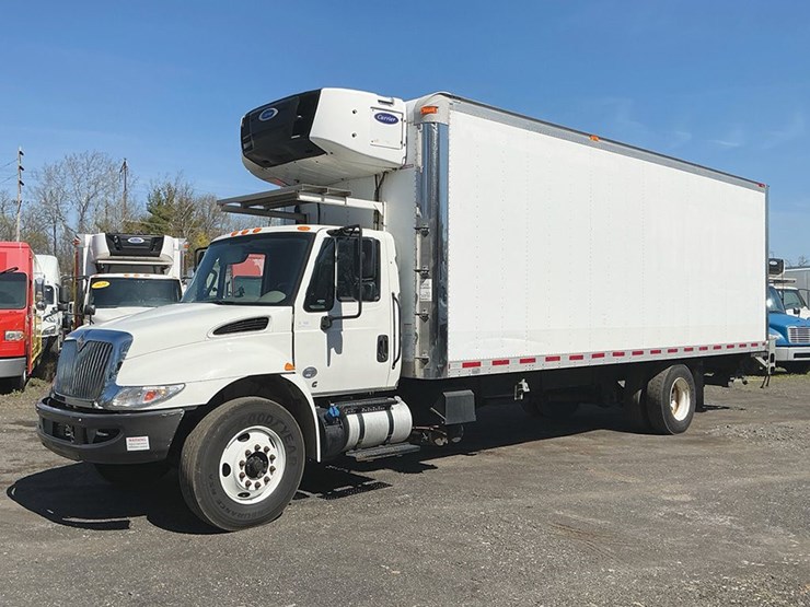 2019-international-durastar-4300-image-1