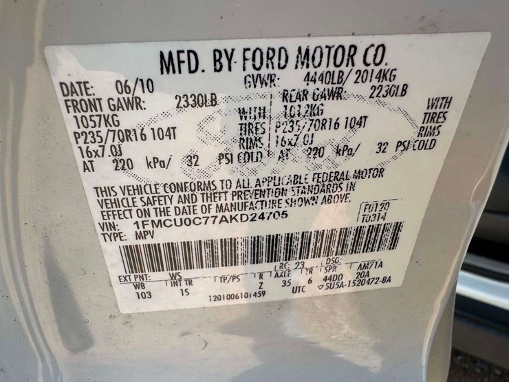 2010-ford-escape-image-14