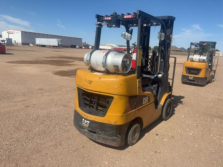 caterpillar-2c6000-image-3