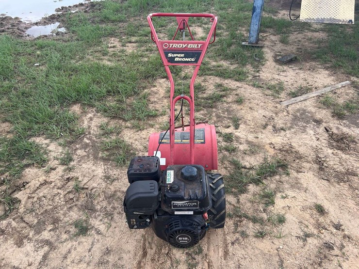 troy-bilt-super-bronco-image-6
