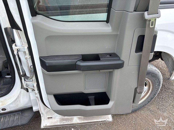 2019-ford-f150-image-19