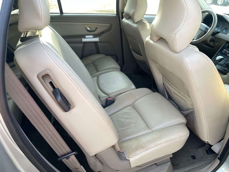 2004-volvo-xc90-image-16