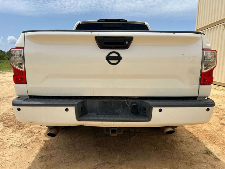 nissan-titan-image-5