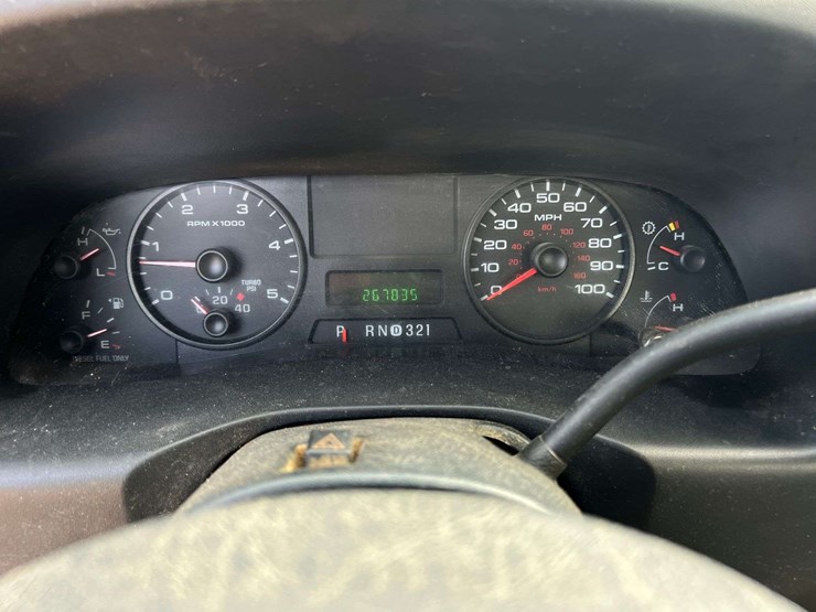 ford-f350-image-25