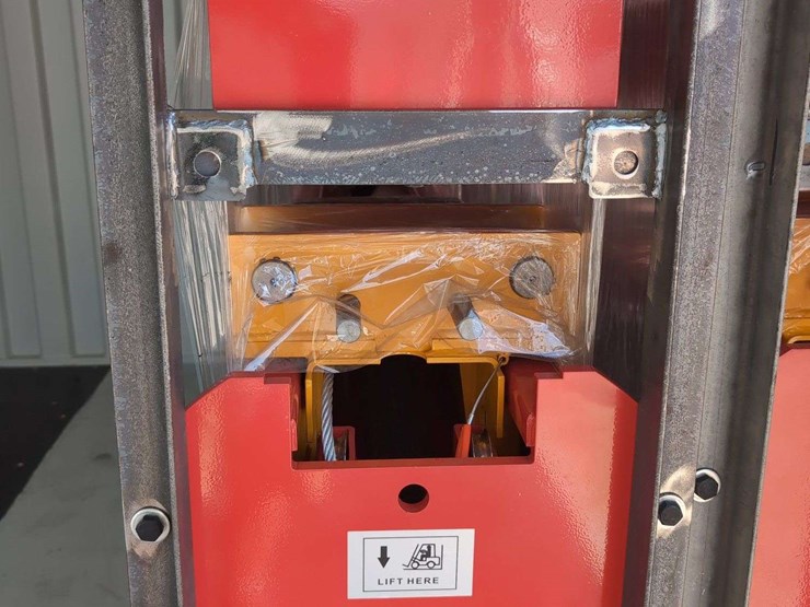 iranch-irtpl-10,000lbs-two-post-lift---red-image-2