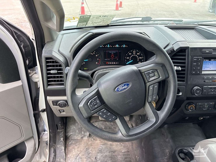 2019-ford-f150-image-13